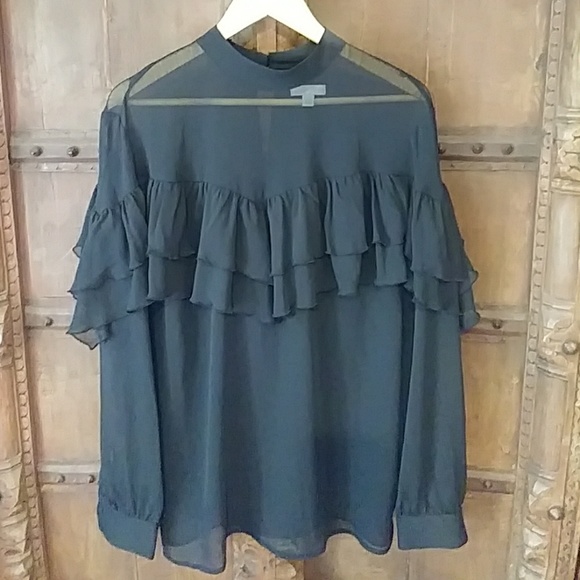 14th & Union Ruffle Blouse - Picture 3 of 4